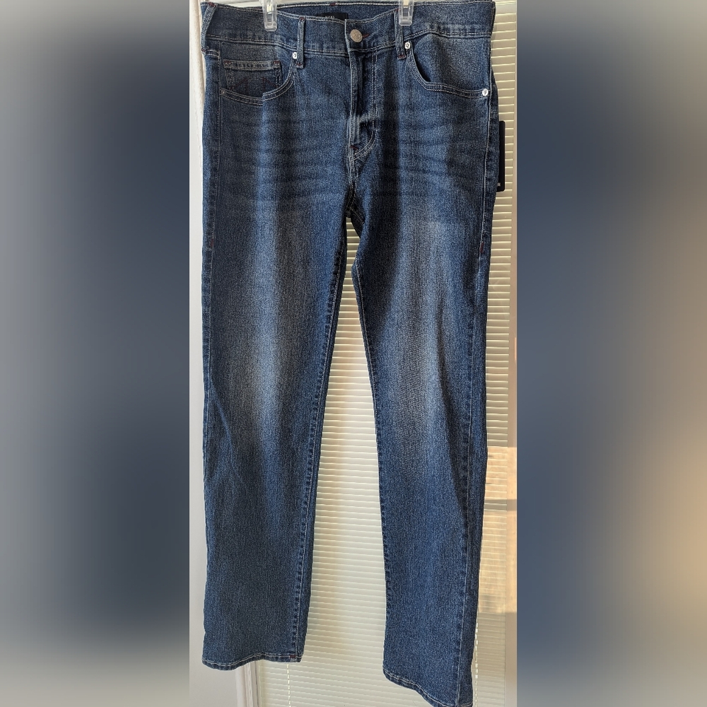 True Religion Ricky SN Relaxed Straight Jean Red Stitched 36 X 34 Medium Wintry